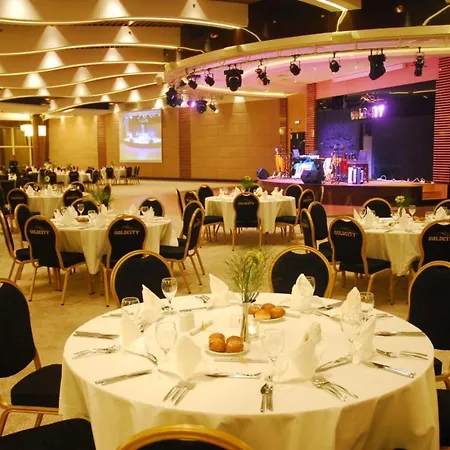 Esma At Gold City #12 * ألانيا